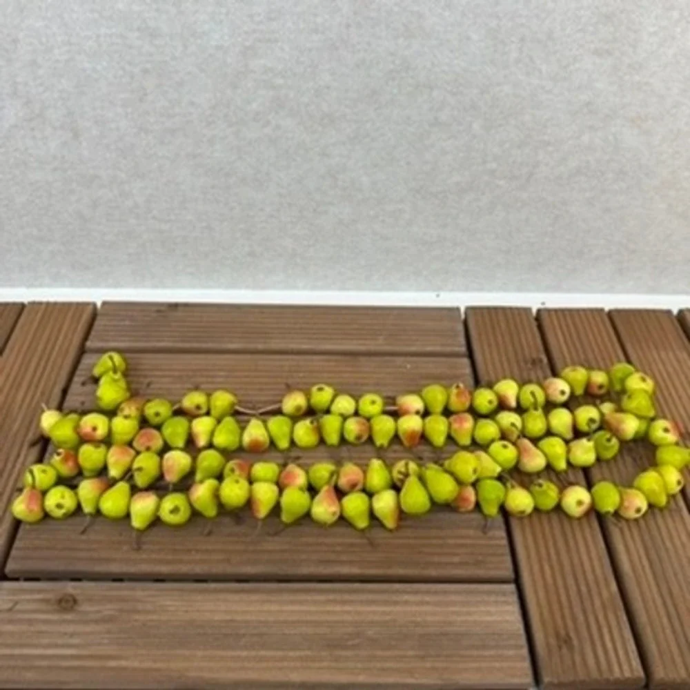 Vtg Artificial Pear Garland 70 Mini Faux Pear Fruit String Decoration Necklace